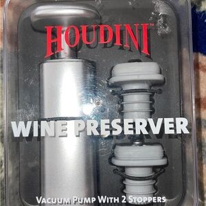 Houdini Wine Preserver with Two Vacuum Stoppers, Standard, Silver